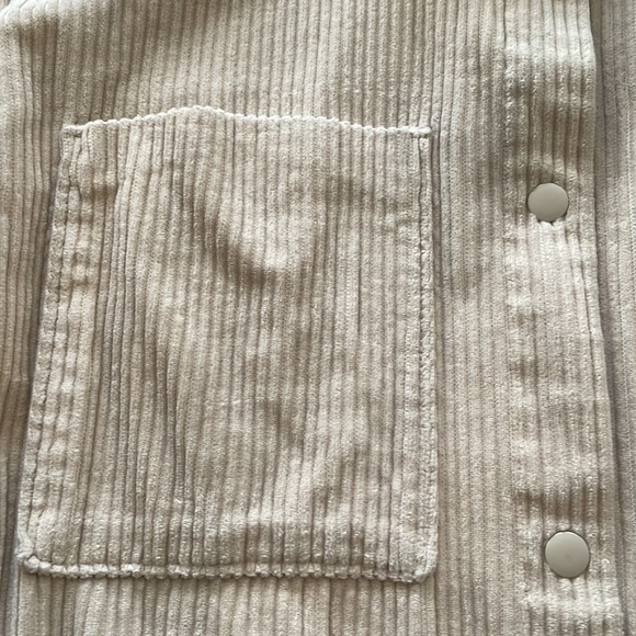 H&M Corduroy Shirt Jacket - Picture 6 of 7